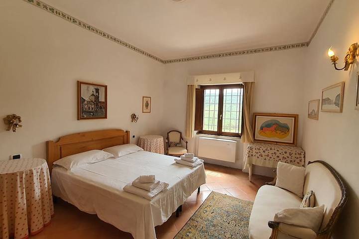 Villa a Todi, vista superba, piscina privata, servizio di pulizia in Todi, Perugia e dintorni