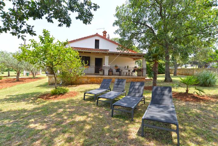 Casa de vacaciones para 4 personas, con terraza y balcón/terraza - 1