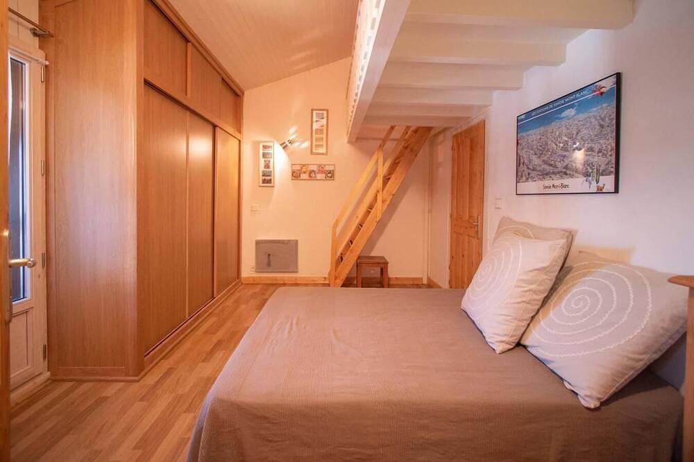 Ganze Wohnung, 5m bis zu den geschäften, 2te Etage, blick berg, balkon, fernseher, 73m², Valmorel in Valmorel, Les Avanchers-Valmorel