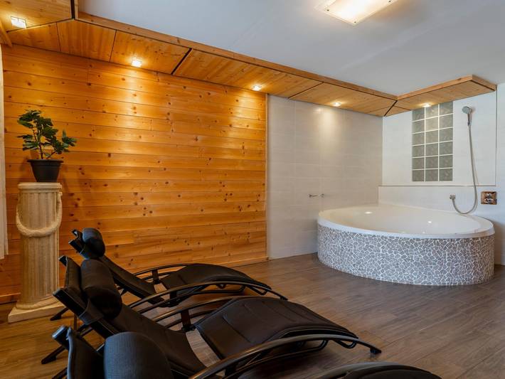 Chalet für 12 Personen, mit Garten und Balkon sowie Sauna im Salzburger Land - 3