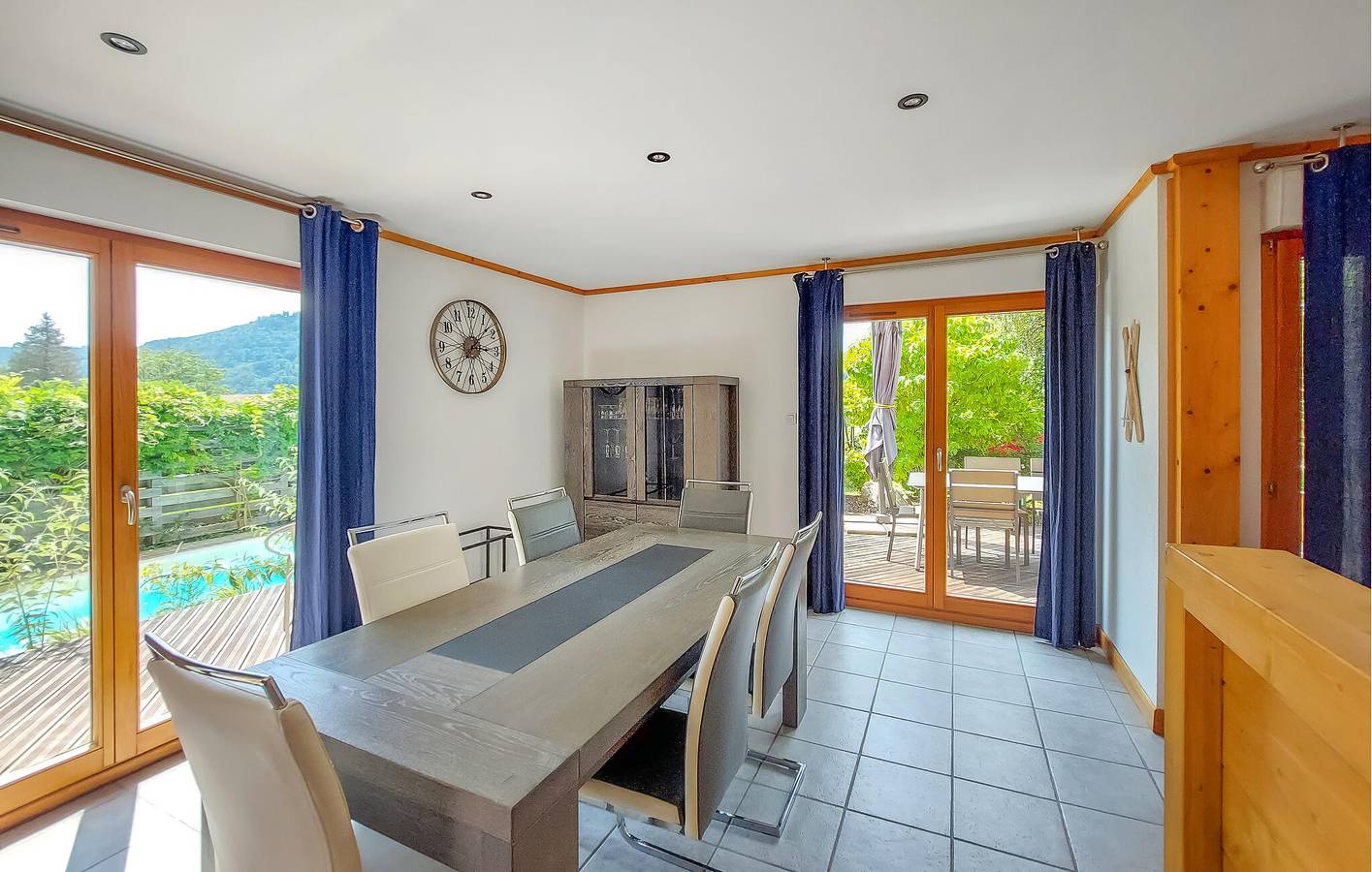 Appartement confortable avec piscine, jardin et bain à remous - près de Rupt-sur-Moselle in Rupt-sur-Moselle, Région d'Épinal