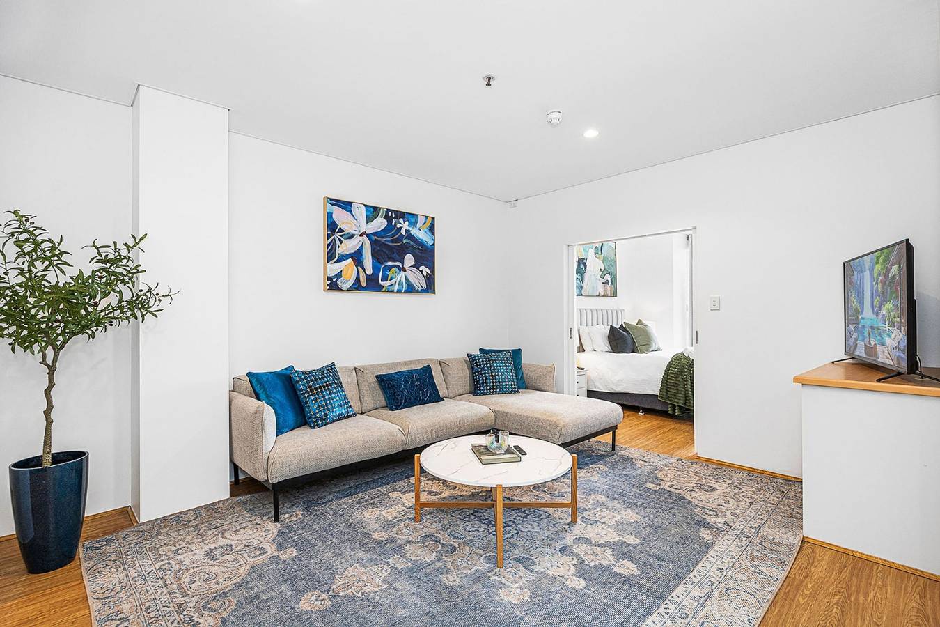 Entire apartment, Newly Renovated 1Bdr in the Cbd in East Perth, Perth