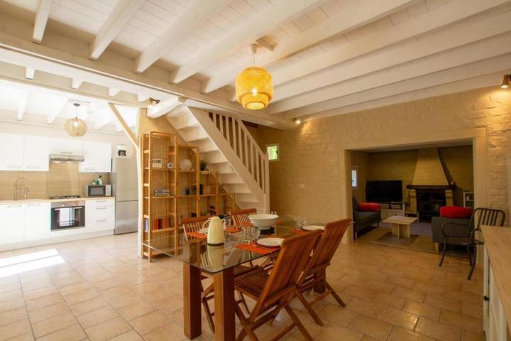 Location de vacances pour 4 personnes, avec jardin et terrasse à Saint-Cirq - 2