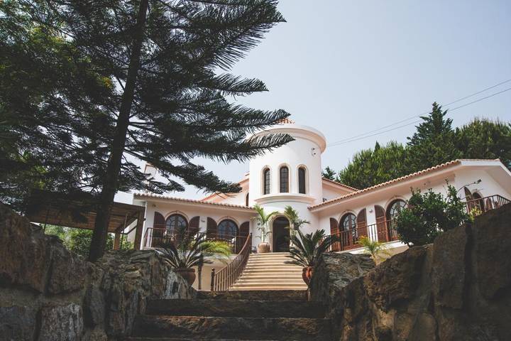 Hôtel pour 4 personnes, avec vue et jardin ainsi que piscine et sauna à Estoril - 2