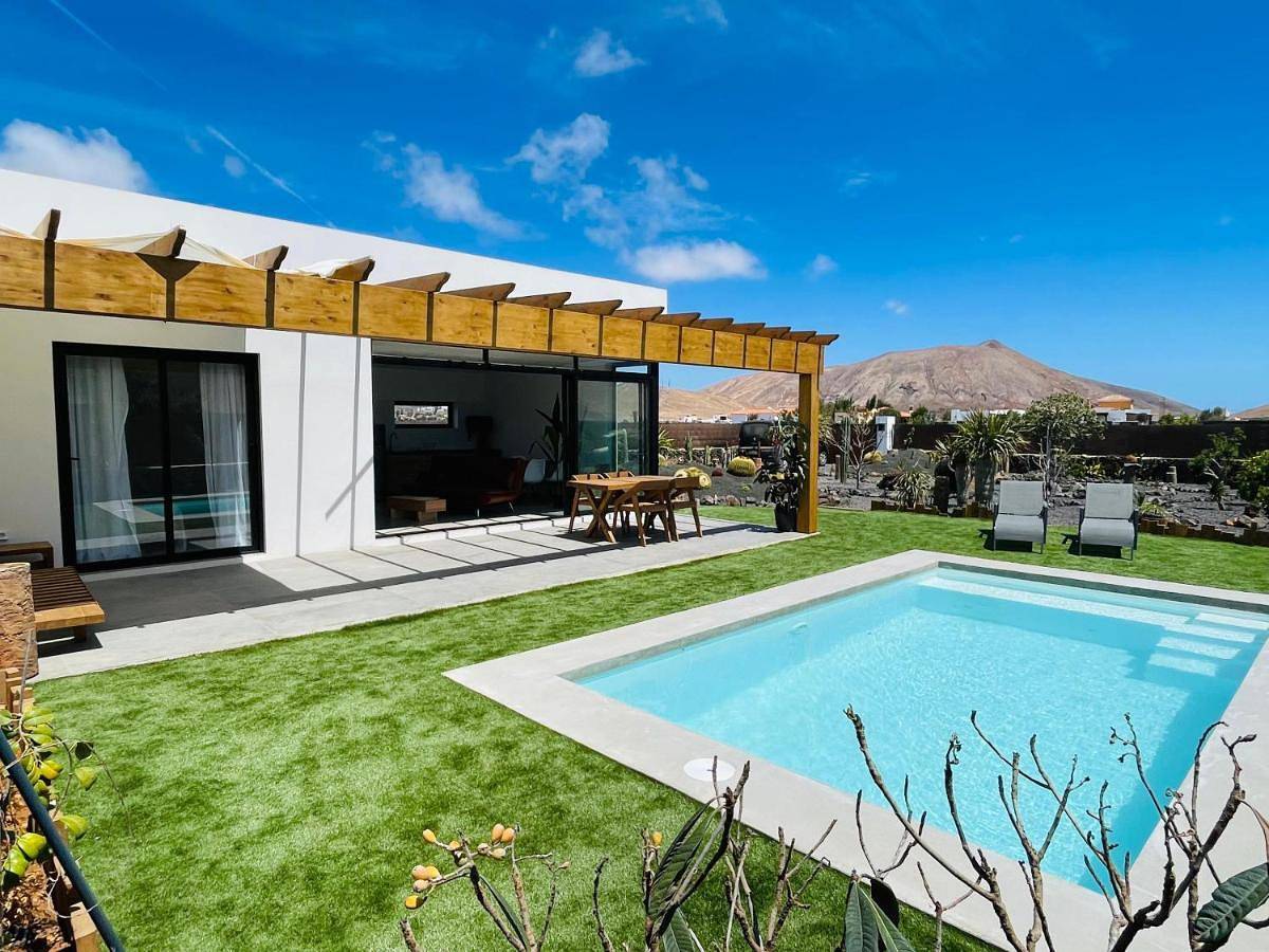 Bungalow + Piscina independiente in La Oliva, Fuerteventura