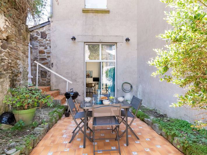Gîte pour 4 personnes, avec terrasse dans Port de Plaisance des Sablons - 3