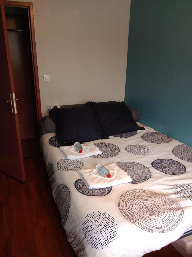 Appartement entier, Logement entier, proche hyper centre, 2 étoiles Sans Spa in Villeneuve-sur-Lot, Région de Villeneuve-sur-Lot
