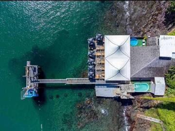 Gîte pour 2 personnes, avec piscine ainsi que vue et bassin pour enfant à Salvador
