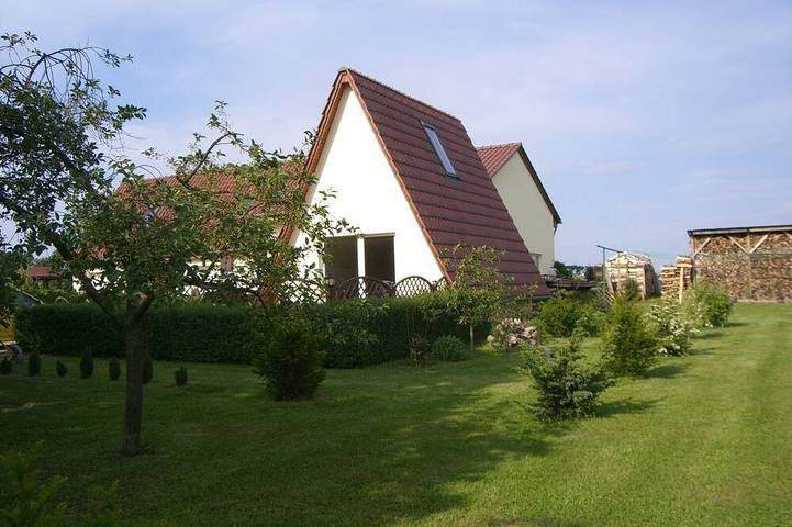 Ferienhaus für 6 Personen, mit Terrasse und Garten - 1