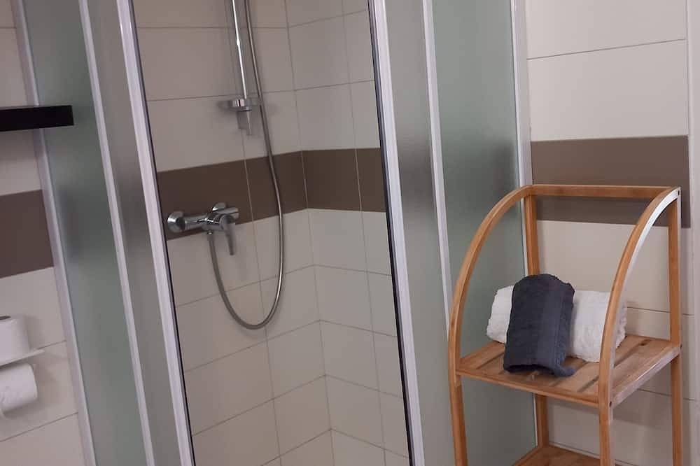 Appartement 4 personnes au rez-de-chaussée d'une maison individuelle in Formiguères, Parc naturel régional des Pyrénées catalanes
