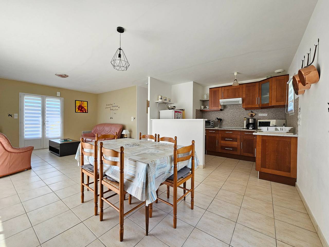 Casa tranquila cerca del mar y campo para 4 pers, se admiten mascotas pequeñas in Saint-Michel-en-l'Herm, Fontenay-le-Comte