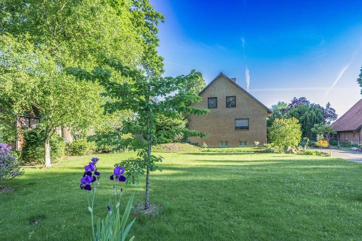 Ferienwohnung für 5 Personen, mit Terrasse und Ausblick in Dannenberg