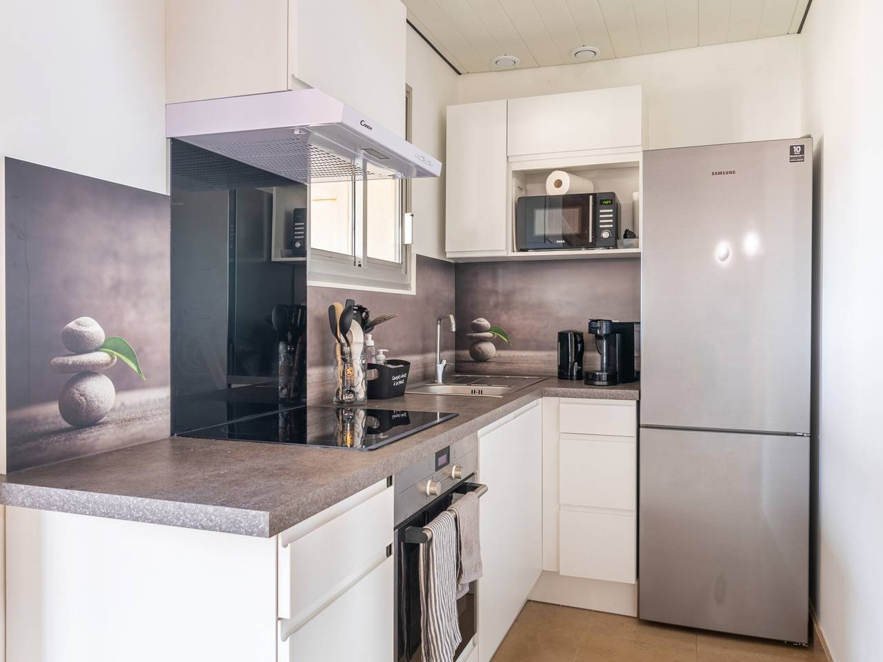 Appartement entier, Duplex centre station Biscarrosse 6 pers, terrasse, Wifi, parking, équipements complets in Biscarrosse Plage, Biscarrosse