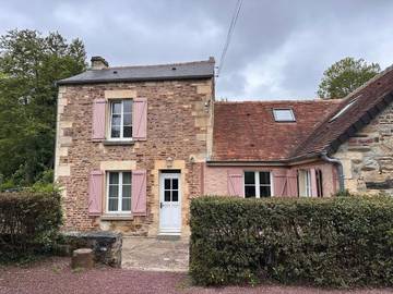Maison d’hôte pour 9 personnes, avec terrasse à Feuguerolles-Bully