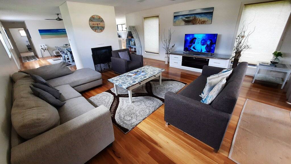 Sehr modern und komfortabel, ganz in der Nähe der Bootsrampe, der Bucht und des Strandes! in Jervis Bay