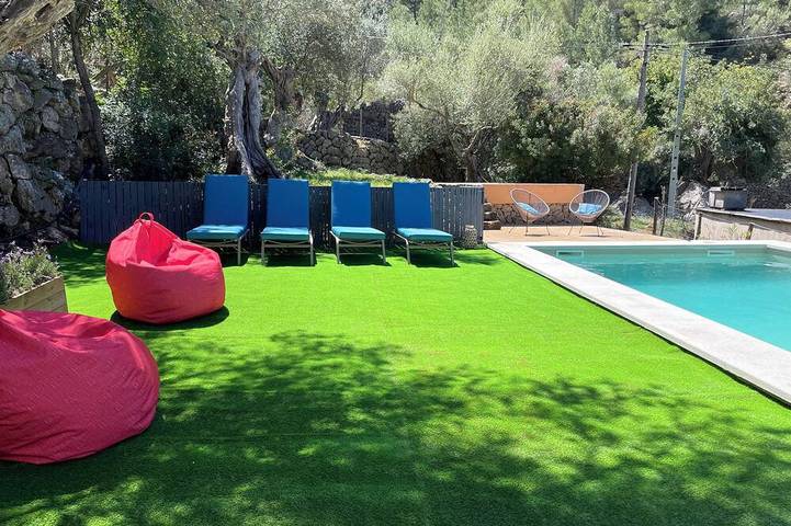 Villa für 8 Personen, mit Garten in Deià