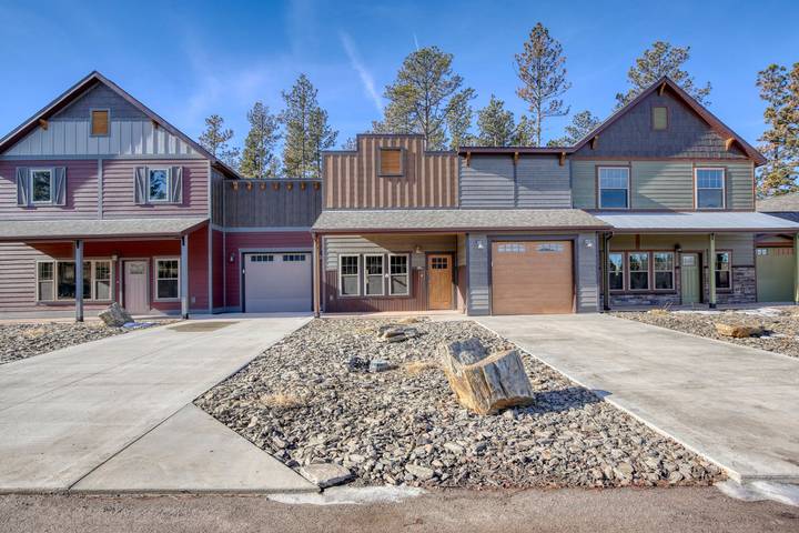 Vacation rental for 3 people, with terrace in Black Hills