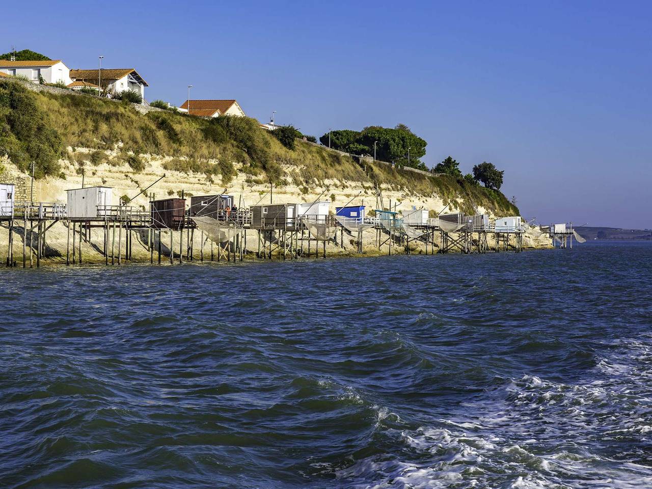 Appartement entier, Charmant 2 pièces à Royan avec terrasse et parking près de la plage in Pontaillac, Royan