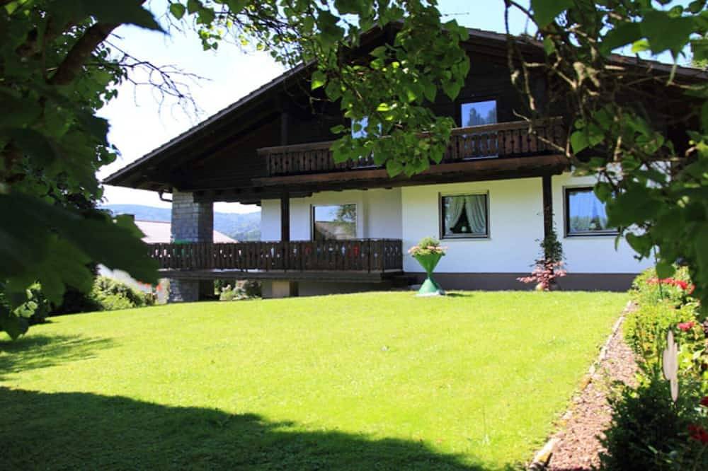5*Landhaus Keller Bischofsmais Alleinige Belegung Hunde willkommen Wlan Telefon in Bischofsmais, Ostbayern