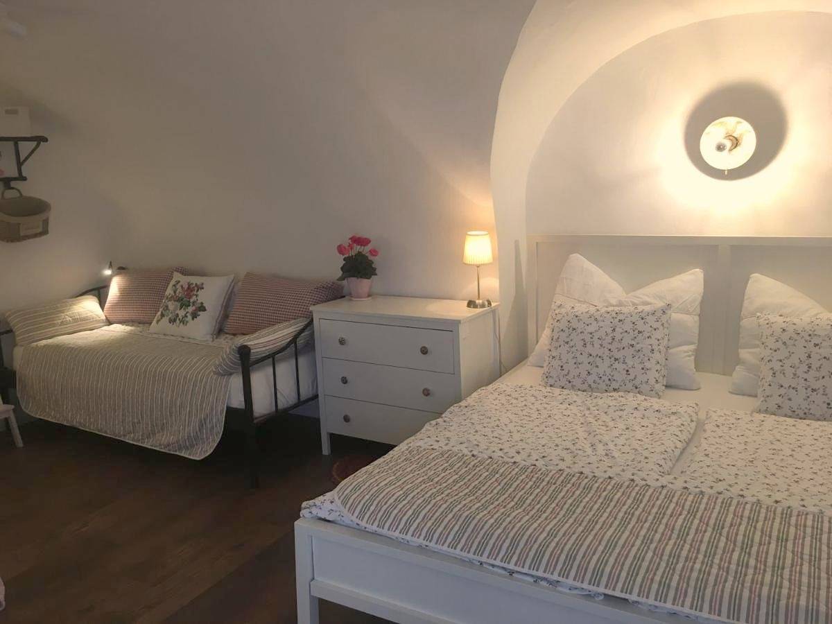 Ganze Wohnung, Ferienwohnungen Neusiedl am See in Neusiedl am See, Neusiedlersee-Hügelland