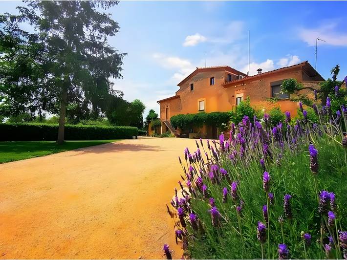 Casa rural para 4 personas, con Jardín en Serra de Daró - 2