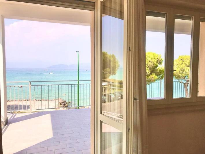 Maison d’hôte pour 2 personnes, avec balcon ainsi que vue sur le lac et vue à Peschiera del Garda