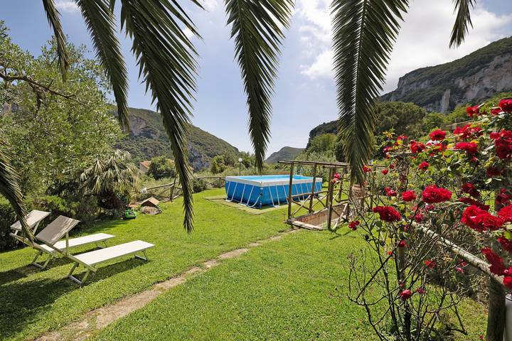 Appartamento per 4 persone, con Giardino a Orco Feglino
