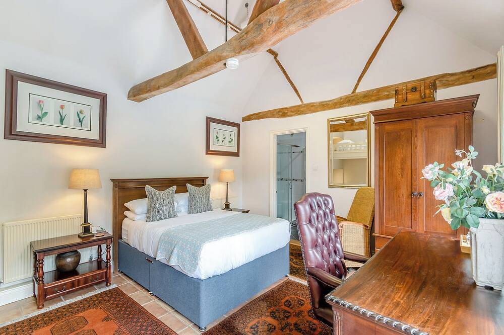 The Cottage in Woking, Surrey