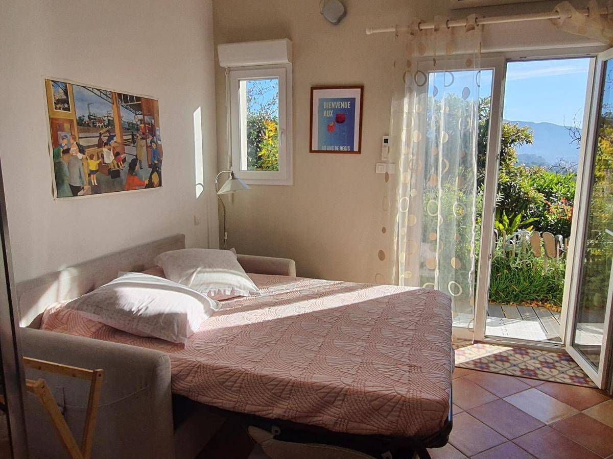 Appartement entier, Les Petits Muriers in Carnoules, Côte méditerranéenne (France)