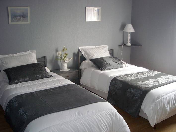 Location de vacances pour 2 personnes, avec jardin dans Parc naturel régional des Marais du Cotentin et du Bessin - 2