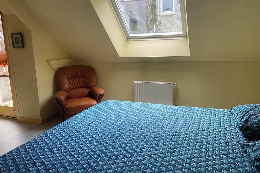 Entire apartment, Appartement 25 m² Avec Petite Terrasse in Cherbourg-Octeville, Cherbourg-en-Cotentin