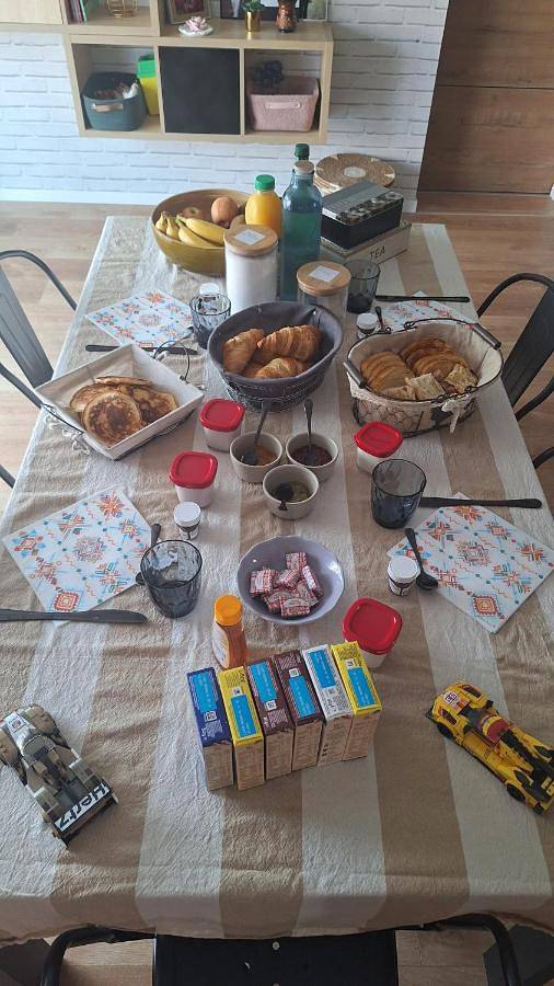 Gîte pour 2 personnes, avec terrasse à Cérans-Foulletourte - 2