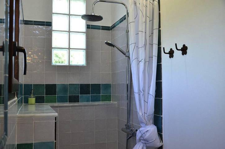 Casa rural para 4 personas, con vistas además de jardín y piscina en Provincia de Granada - 4