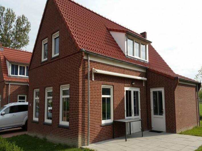 Ferienhaus für 6 Personen, mit Terrasse und Garten