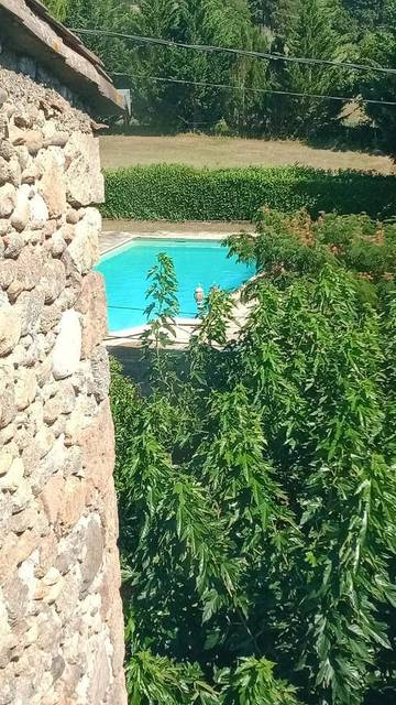Gîte pour 3 personnes, avec jardin ainsi que piscine et vue à Lasalle