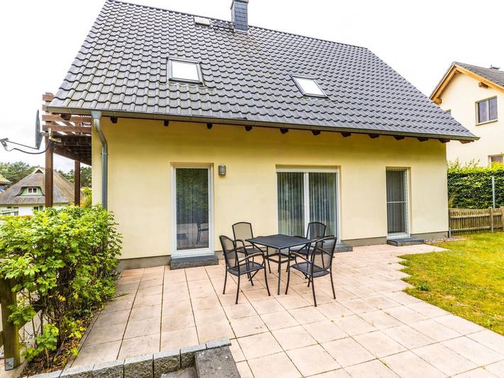 Ferienwohnung für 4 Personen, mit Terrasse und Garten sowie Sauna in Koserow - 3