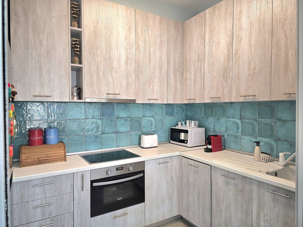 Ganze Wohnung, Lejlighed ved Elements Strand med Pool in Albanien