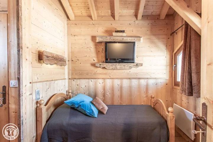 Gîte pour 14 personnes, avec balcon ainsi que sauna et jacuzzi dans Le Praz de Lys - 4