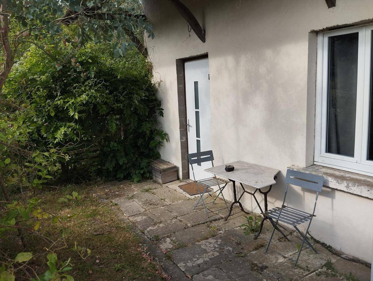 Appartement entier, Studio meublé indépendant in Chambray-lès-Tours, Région de Tours