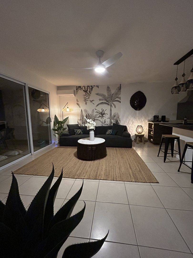 Appartement entier, Tropical Haven in Faa'a, Tahiti