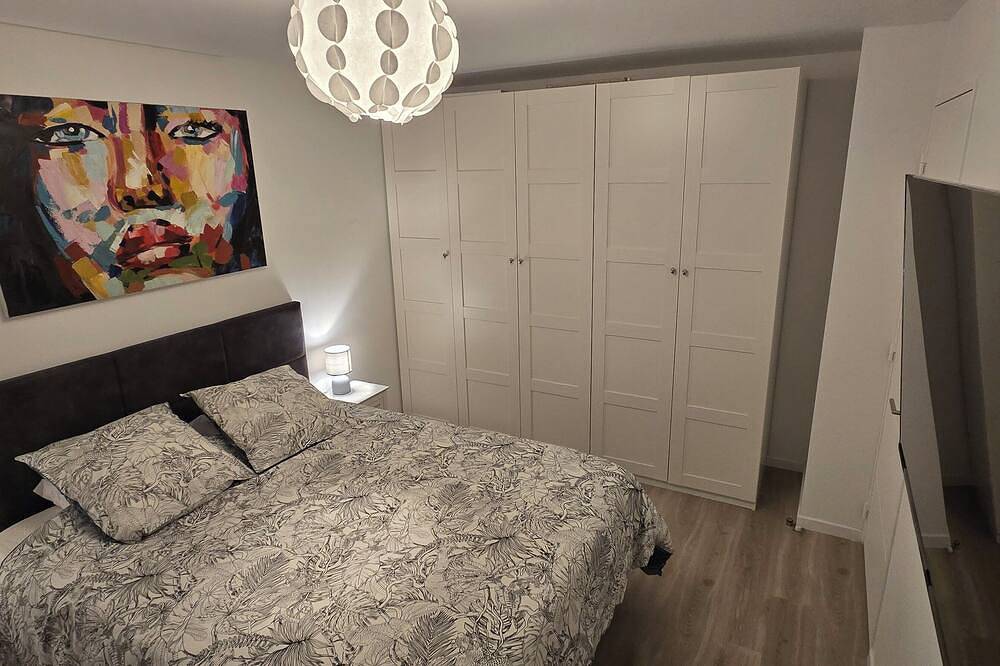 Entire apartment, Cosy new apartment near metro 14 in Thiais, Val-de-Marne