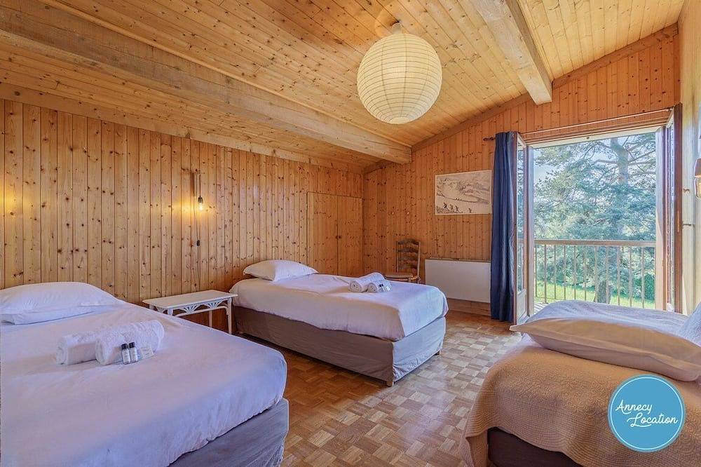 La Maison du Lac – Charming Rustic Home. in Veyrier-du-Lac, Annecy und Umgebung