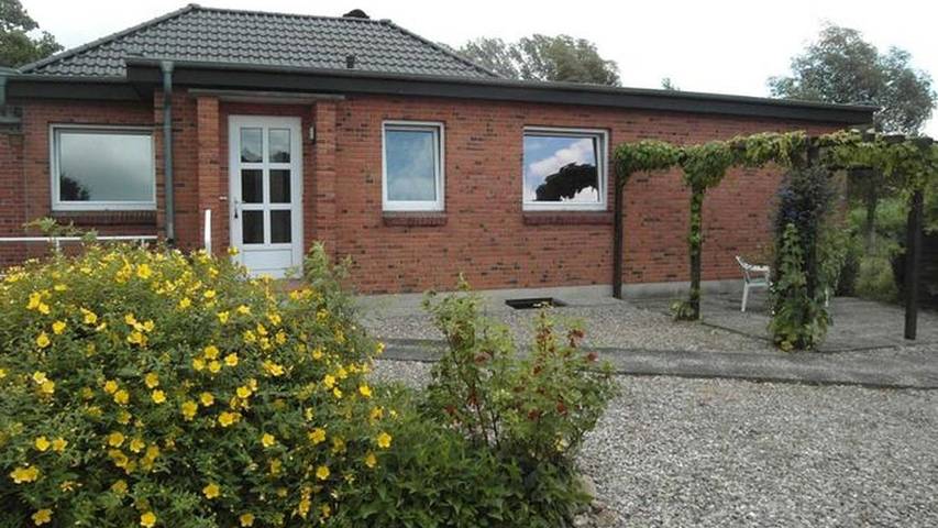 Ferienwohnung für 3 Personen, mit Garten in Olpenitzdorf