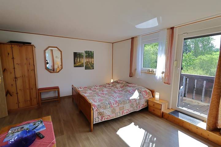 Ferienwohnung für 2 Personen, mit Pool und Garten in Bad Steben - 3
