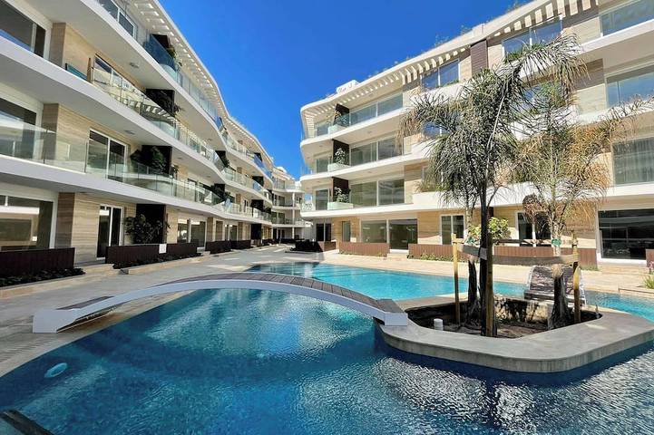 Holiday apartment for 7 people, with garden and balcony as well as pool - 1