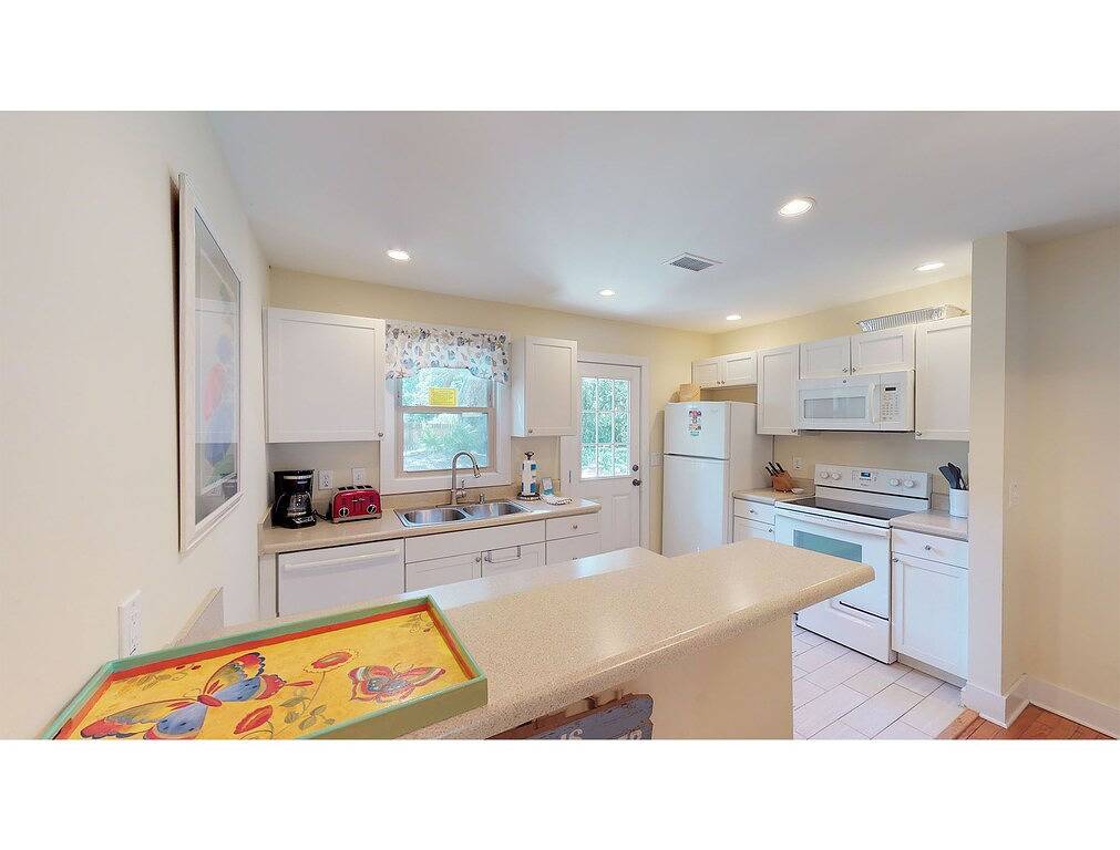 Palmenhof 5. Wundersch���n eingerichtetes Haus mit viel Platz im Freien in Isle of Palms, Charleston County