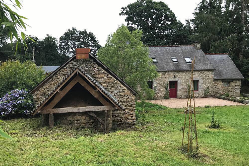 Gîte de Kergoubleau in Saint-Nicolas-du-Pélem, Région de Guingamp