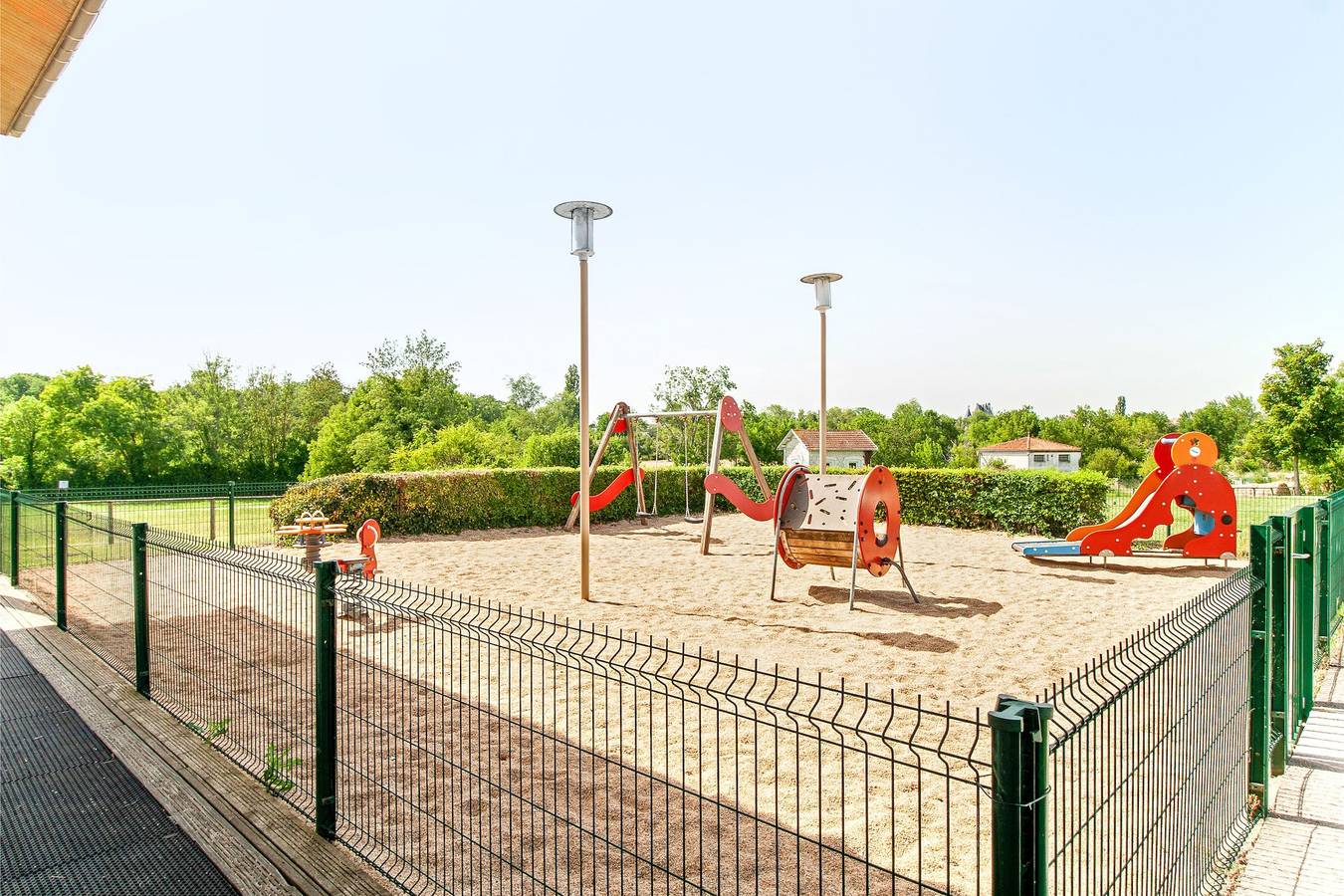 Appartement entier, Les Rives de la Seugne 1Ch5pers in Jonzac, Région de Jonzac