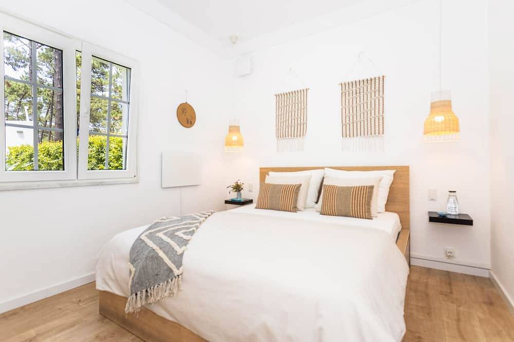 Casa Aroeira - Beach bungalow near Lisbon in Aroeira, Charneca de Caparica e Sobreda