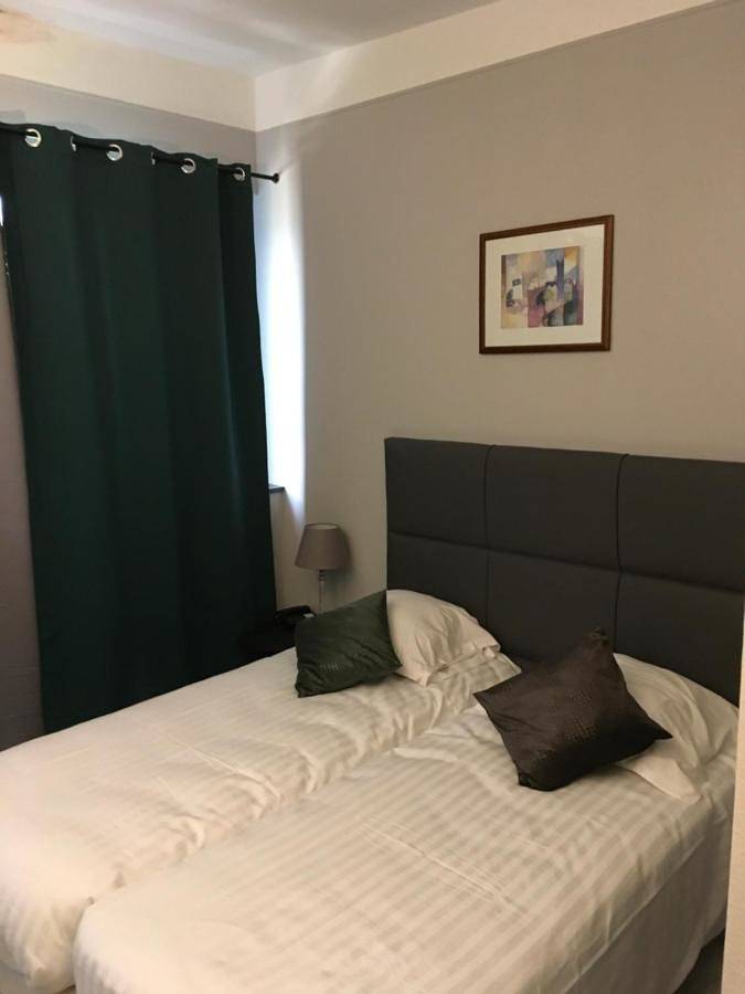 Standard Single Room in Montargis, Région de Montargis
